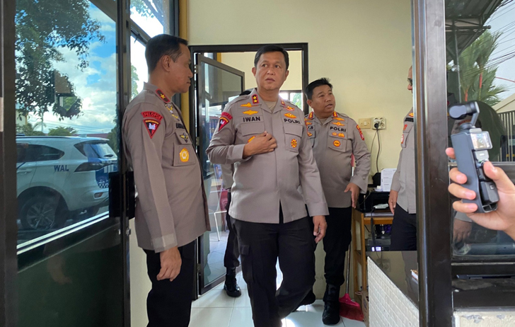 Kapolresta Palangka Raya Dampingi Kapolda Kalteng Cek Ruang Pamapta Kapolresta